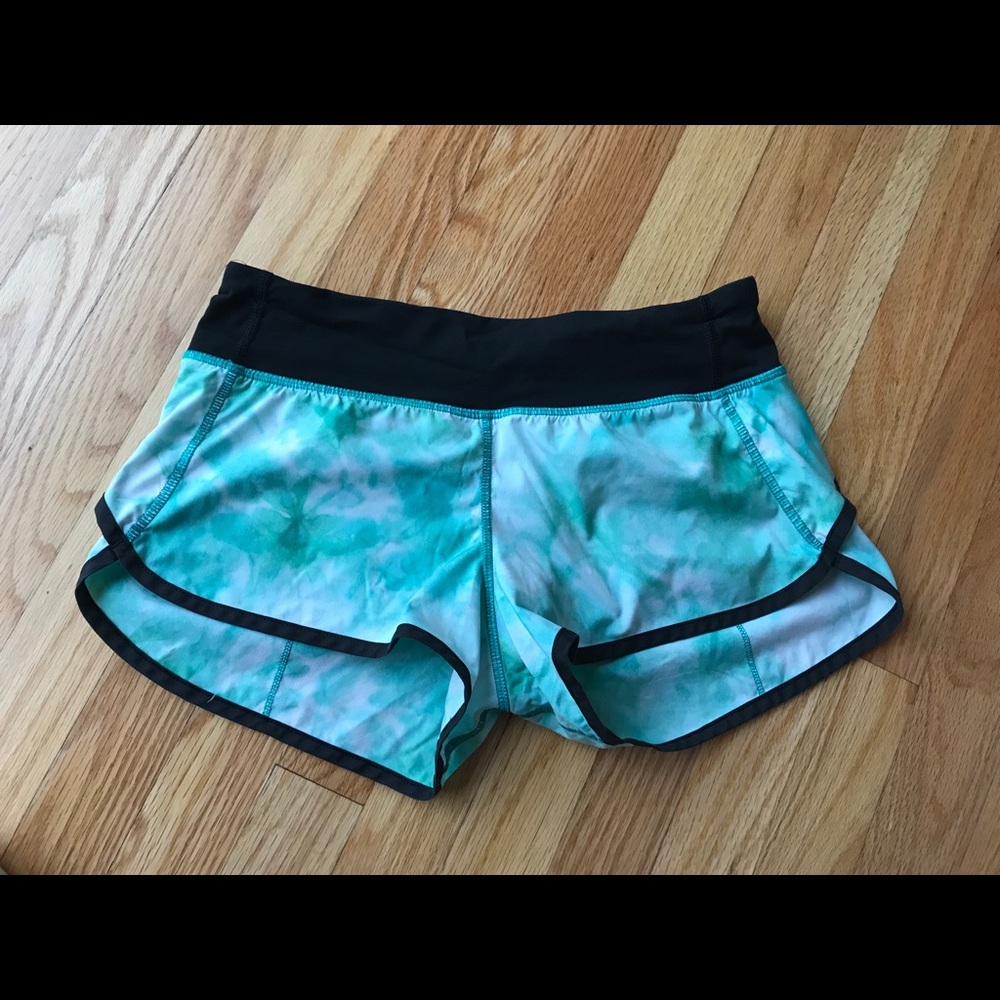 Lululemon speed shorts size 4